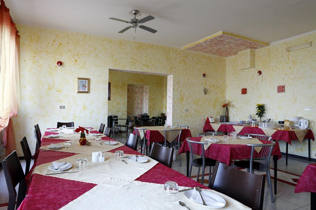 Hotel Food & Drink Altomonte Exterior photo